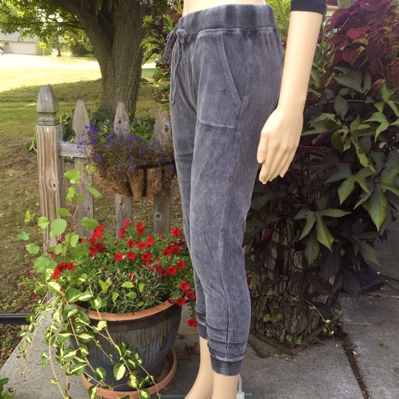 SOLD OUT!  MINERAL WASH LOW RISE JOGGERS HIGH QUALITY - Picture 12 of 12